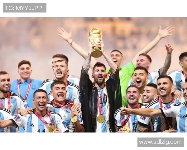 足球球星沉迷垃圾食品引发健康与竞技状态双重隐忧